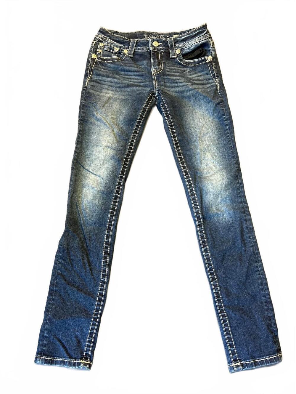 Miss Me Standard Skinny Jeans Size 26 with Embellished Back Pockets